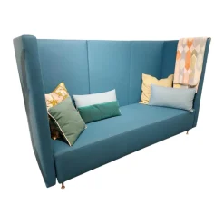 Signet 3-Sitzer-Sofas|Sofa Room Art Stoff Lana Petrol Blau Fuß Aluminium Rund Inklusive 2 Spitzkissen
