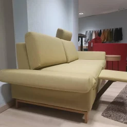Wolkenweich 2-Sitzer-Sofas|Sofa Sirio Stoff Arco Schurwolle Kiwi Grün Gelb Holzkufen Eiche geölt