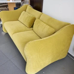 Brühl 2-Sitzer-Sofas|Sofa 2-Sitzer Bongo Bay Stoff 4490 Farbe 75 Gelb Inklusive 2 Kissen