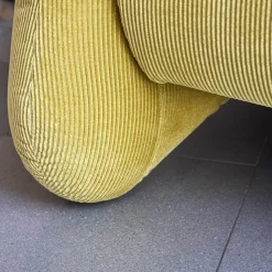 Brühl 2-Sitzer-Sofas|Sofa 2-Sitzer Bongo Bay Stoff 4490 Farbe 75 Gelb Inklusive 2 Kissen