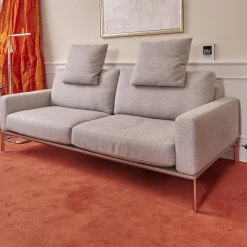 Bielefelder Werkstätten 2-Sitzer-Sofas|Sofa Spirit Bezug Mara 1763 181 Grau Chromfüße Und Holzsockel In Taupe mit 2 Kissen