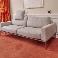 Bielefelder Werkstätten 2-Sitzer-Sofas|Sofa Spirit Bezug Mara 1763 181 Grau Chromfüße Und Holzsockel In Taupe mit 2 Kissen