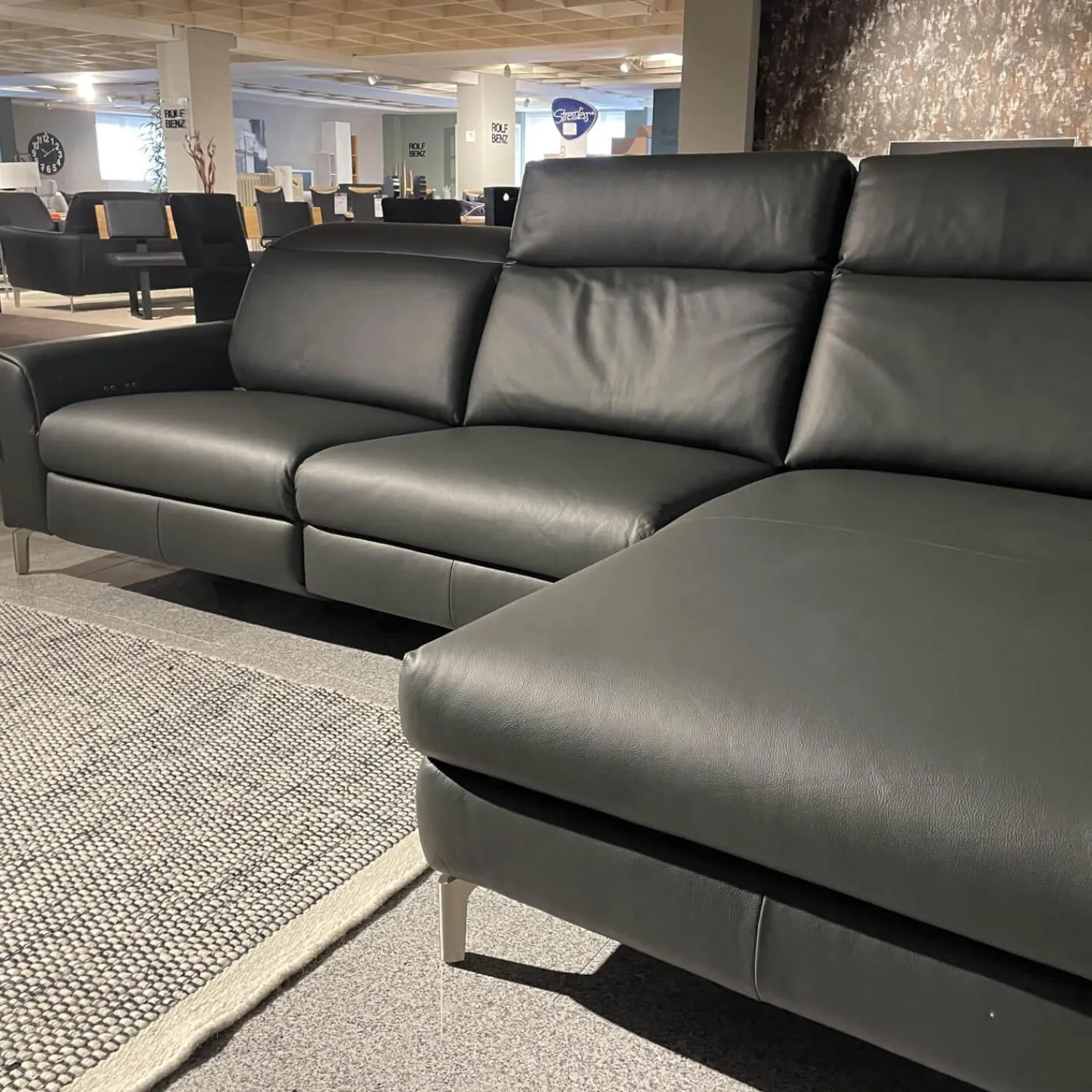 WK Wohnen Ecksofas|Sofa Venosa 660 Leder Montana Basalt Fuß 01 Brushed mit Relaxfunktionen