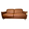 Rom 2-Sitzer-Sofas|Sofa Vitis Leder Montana Cognac Braun Füße 01BL Black Schwarz Mit Ausklappbarer Fußablage
