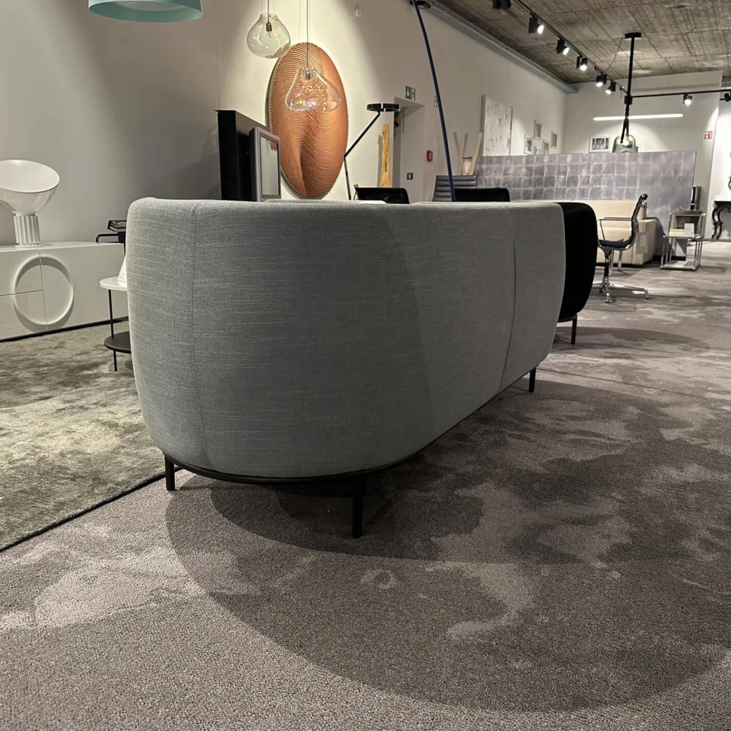 Wittmann 2-Sitzer-Sofas|Sofa Vuelta 25640 Stoff F Tekla Platin Grau Füße Metall Bronze