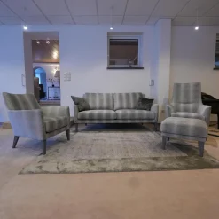 Bielefelder Werkstätten Polstergruppen|Sofagarnitur Coco Bezug Jab 9 2241 091 Graubeige Füße Massivholz Lackiert Grau