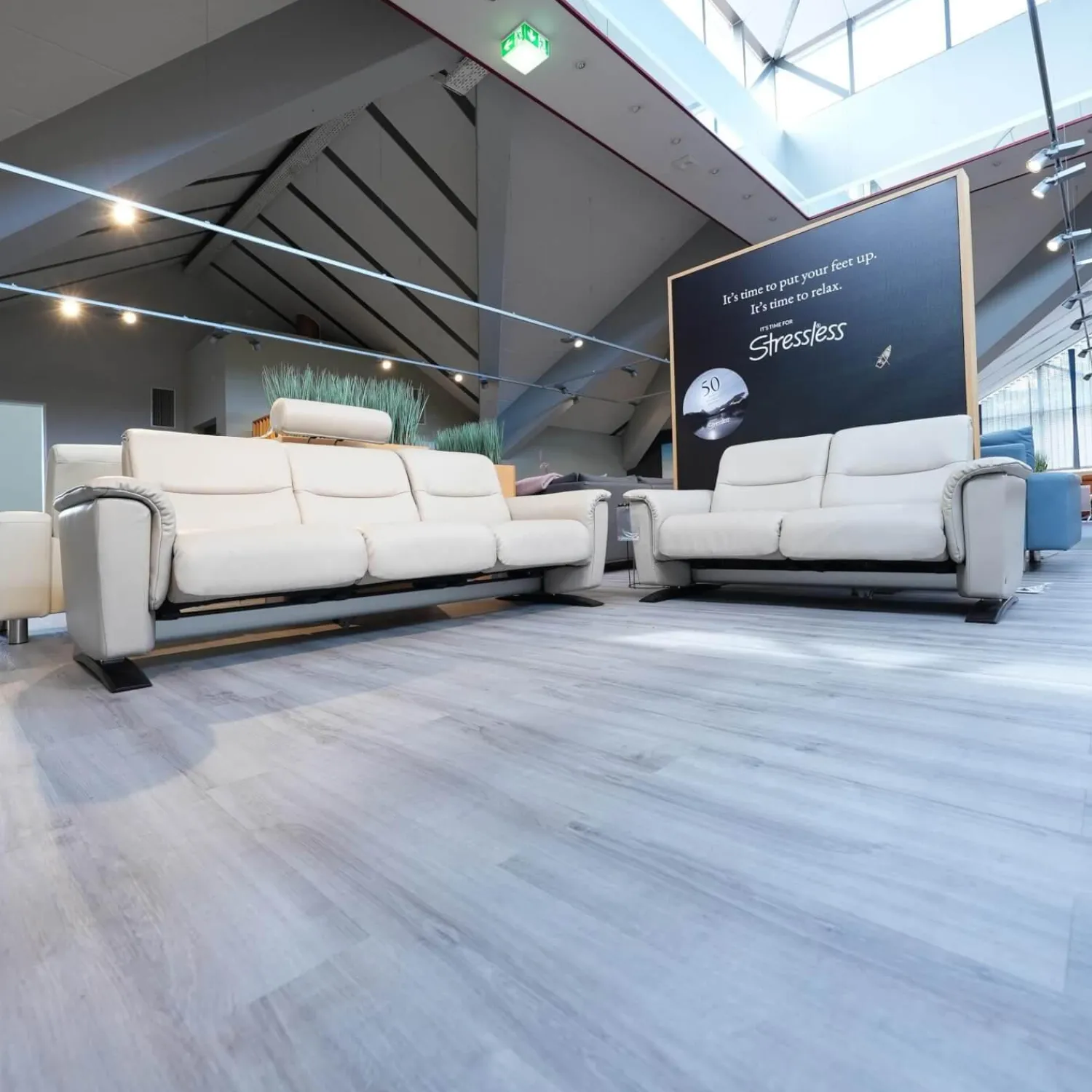 Stressless Polstergruppen|Sofagruppe Panorama Leder Cori Fog Grau Beige Holbogen Wenge Mit Balance Adapt Und Nackenkissen