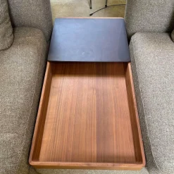 Walter Knoll Wohnlandschaften|Ecksofas|Sofagruppe Tama Living 822 Stoff Puro Mineral Grau Braun Kufen Nussbaum Geölt Inklusive Tischplatte Und Kissen