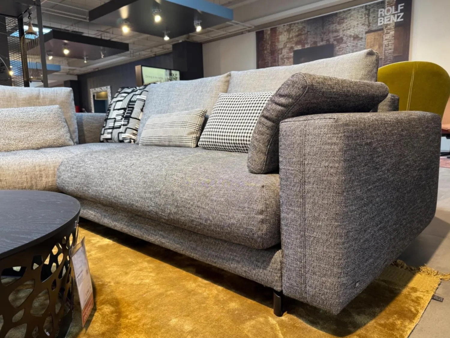 Rolf Benz Wohnlandschaften|Sofalandschaft Nuvola Stoff 17 100 Schwarz Weiss Aluminiumfuß Verkehrsschwarz Lackiert Inklusive Kissen