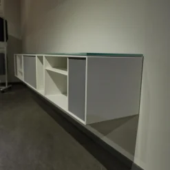 Montana Wohnwände & Tv-Lowboards|Sound Unit Lack Matt Weiß Frontfarbe Fjord Mit Abdeckplatte Glas