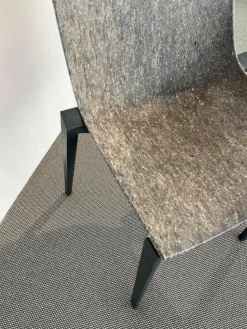 Magis Einzelstühle|Stapelbarer Stuhl Zartan Eco aus Recyclingholz Grau