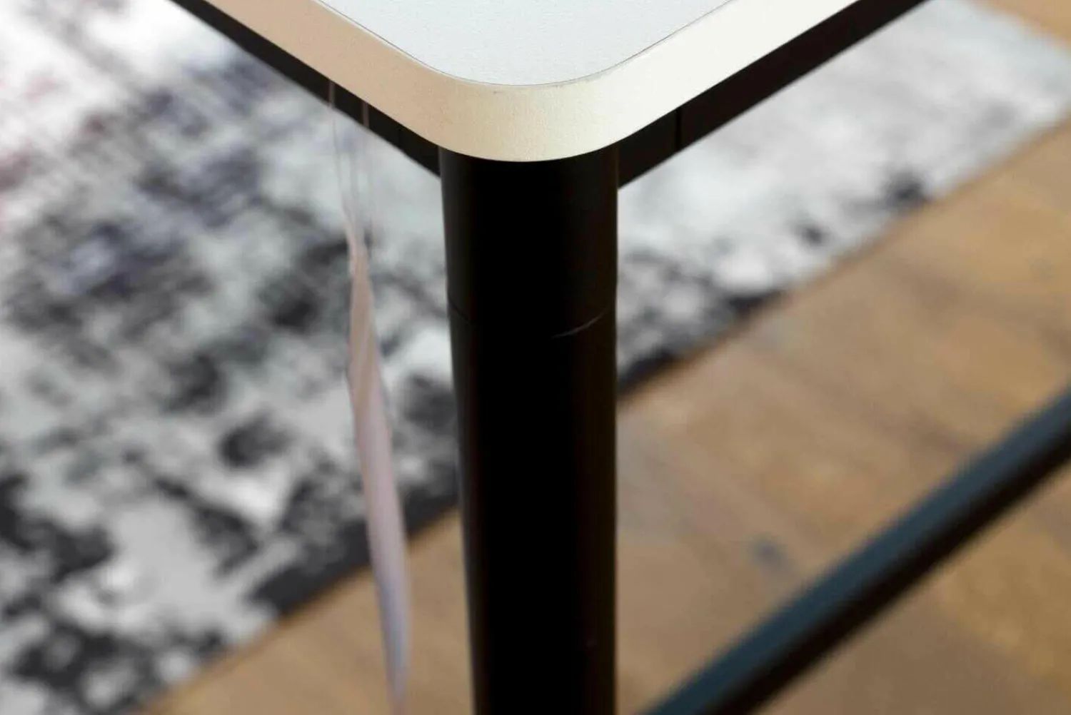 Muuto Esstische|Stehtisch Base High Table Spanplatte Weiß