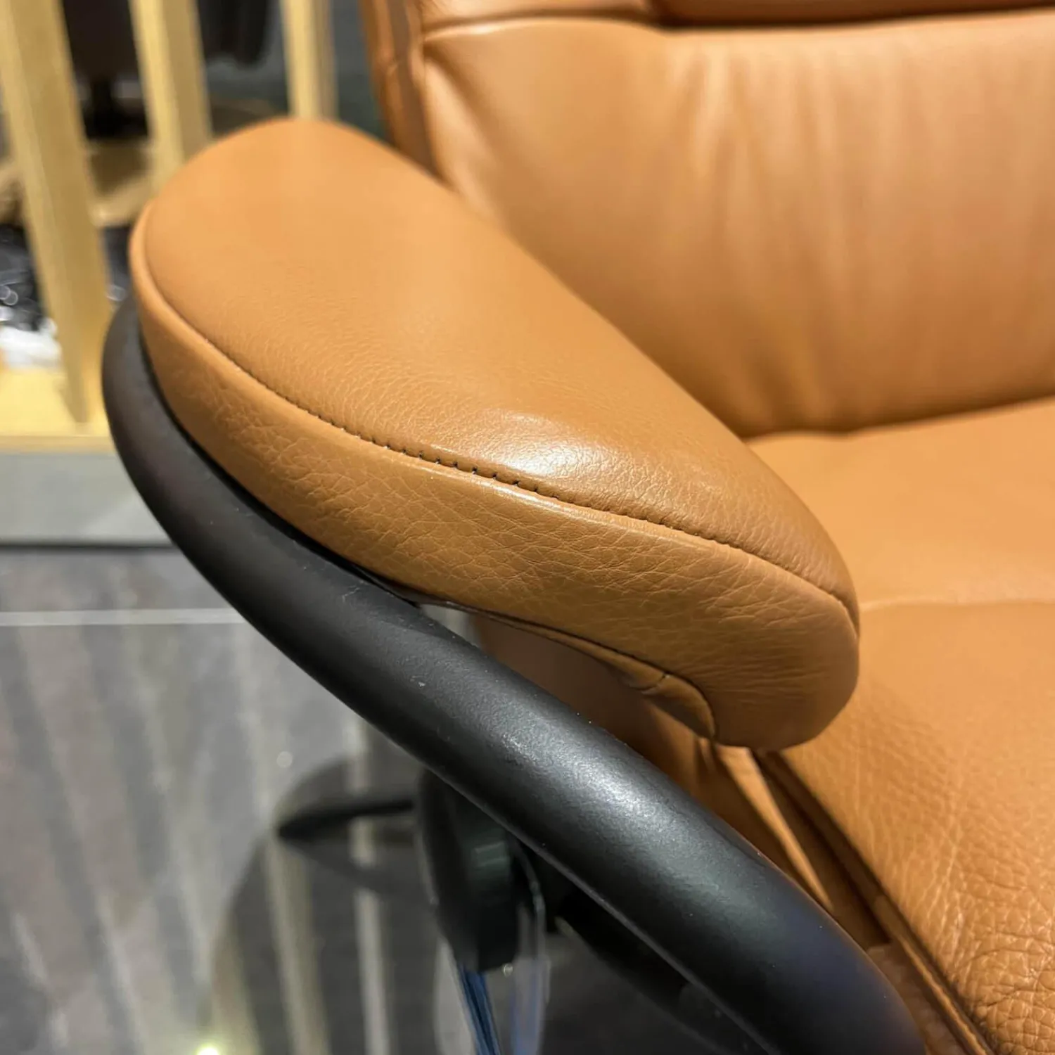 Stressless Relaxsessel|-Sessel Tokyo Leder Noblesse 34 Tigereye Gestell Star 45 Matt Black Low Standard Base