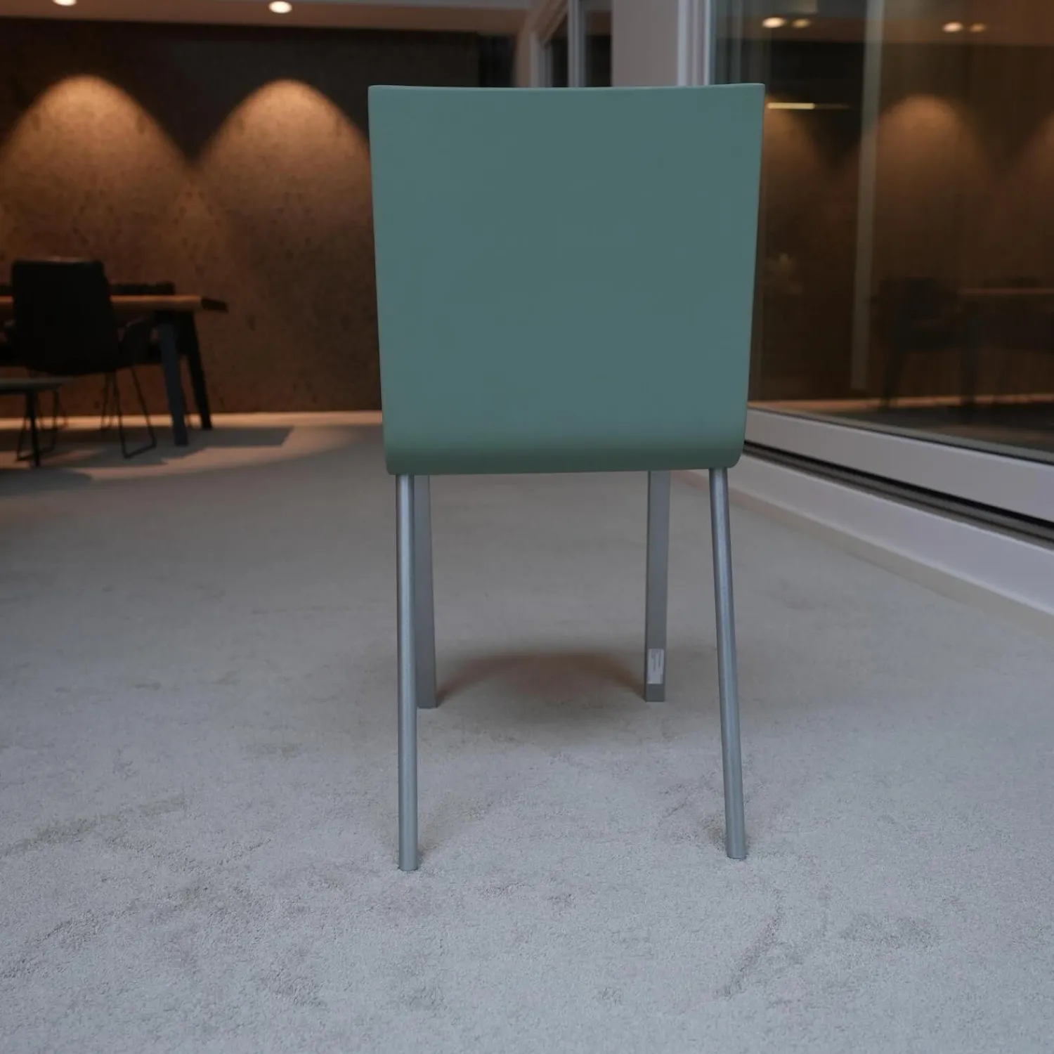 Vitra Einzelstühle|Stuhl 03 Sitzschalenfarbe Mint Untergestell Pulverbeschichtet Silber Glatt