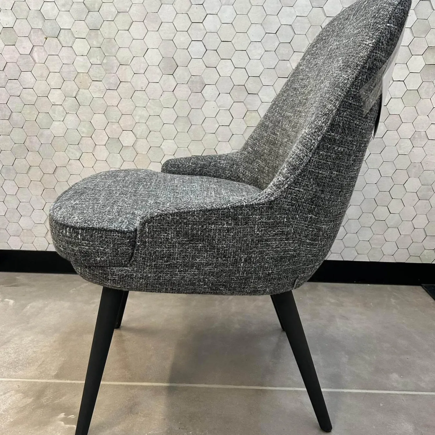 Walter Knoll Einzelstühle|Stuhl 1375 Stoff Weave 7758 Chess Grau Weiß Gestell Eiche Schwarz Geflammt