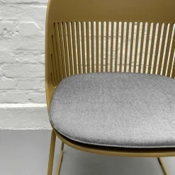 DEDON Gartenstühle|Stuhl Aiir Schale Kunststoff Saffron Braun-Grün ohne Kissen