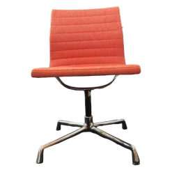 Vitra Bürostühle|Stuhl Aluminium Chair EA 101 Stoff Hopsak Poppy Red Elfenbein