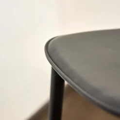 Vitra Einzelstühle|Stuhl Belleville Textil Leder Premium Schwarz Gestell Polyamid Spritzguss Tiefschwarz