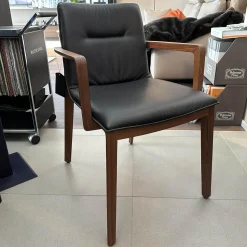 Conde House Einzelstühle|Stuhl Challenge 2911 Leder Schwarz Gestell Nussbaum Massiv