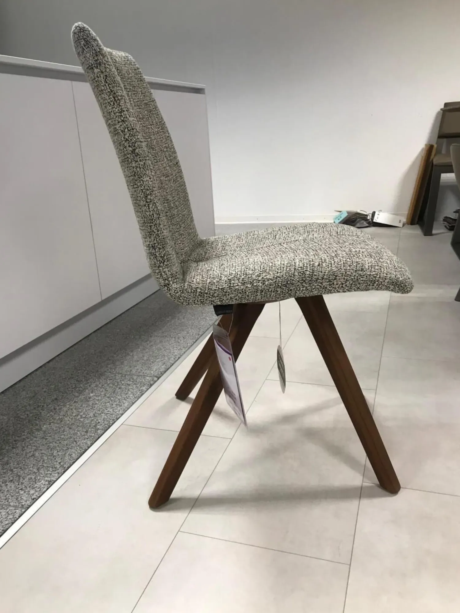 Venjakob Einzelstühle|Stuhl Concert Colin Bezug Stoff Würzburg Anthrazit 4 Fußgestell Nussbaum Massiv Geölt