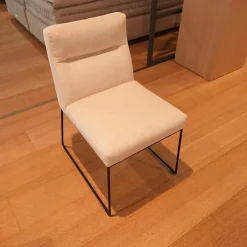 KFF Stuhlsets|Einzelstühle|Stuhl D Fine Bezug Stoff Lisboa 05 Creme Rosa Kufengestell Struktur Schwarz