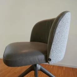 KFF Einzelstühle|Stuhl Gaia Casual V2 Stoff Ascot Toffee 2402 Leder Rawhide Dawn 352