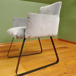 Bielefelder Werkstätten Einzelstühle|Stuhl Heaven Dining Mit Armlehnen Stoff City Velvet Reloaded Grau Kufe Metall Schwarz