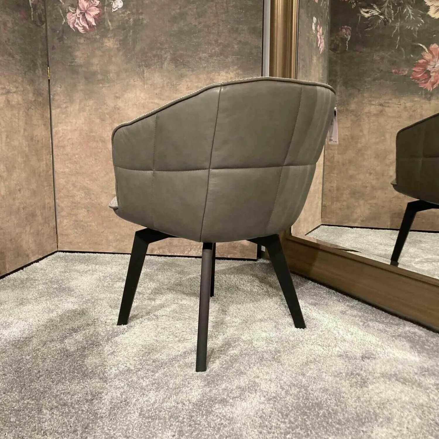 Freifrau Einzelstühle|Stuhl Marla Armchair High Schwarz Eiche Stoffbezug Opera Fango