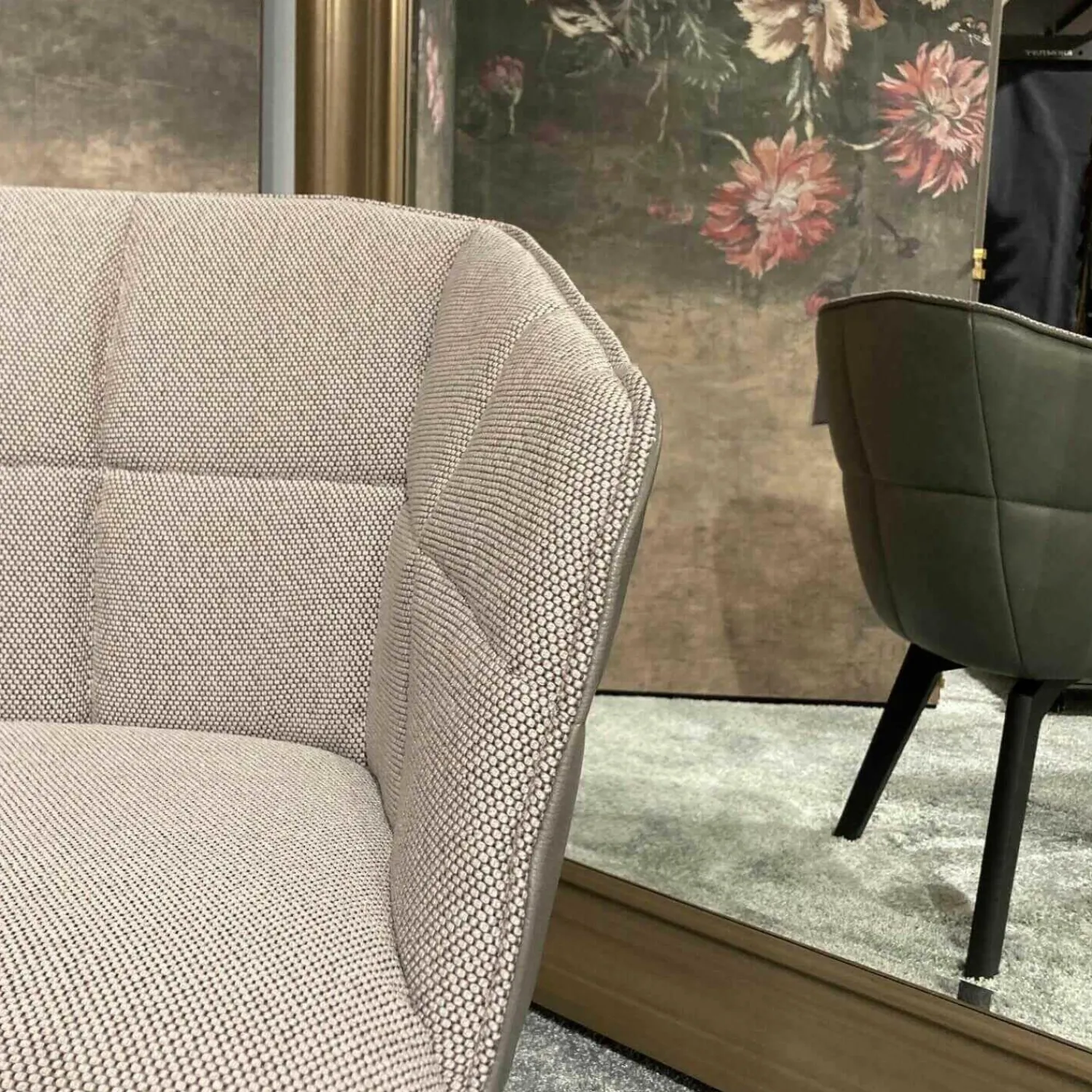 Freifrau Einzelstühle|Stuhl Marla Armchair High Schwarz Eiche Stoffbezug Opera Fango