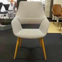 Wilkhahn Einzelstühle|Stuhl Occo Conference Stoff Credo 17 Hellbraun Untergestell Eiche Natur