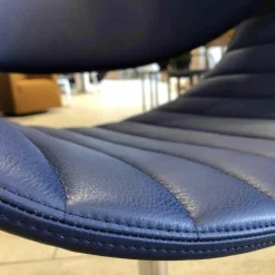 Dauphin Einzelstühle|Stuhl Perillo Leder Dunkelblau Kreuzfuß Verchromt