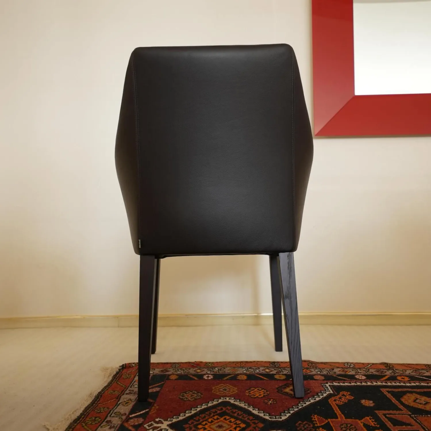 Bielefelder Werkstätten Einzelstühle|Stuhl Saloni Leder Normandie Dunkelbraun Füße Holz Dunkelbraun Mit Armlehnen