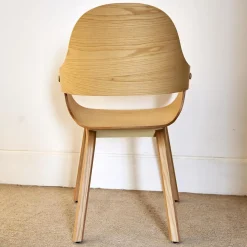 BD Barcelona Einzelstühle|Stuhl Showtime Nude Wooden Esche Natur Sitzkissen Medle Y12 Blau