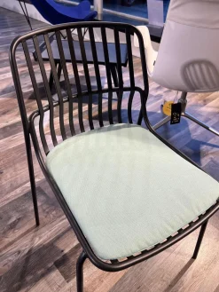 Brunner Einzelstühle|Stuhll Crona Steel 6340 Vierfußstahlgestell Sitzlamellen Aus Flachstahl Lava Schwarz Mit Sitzkissen Stoffbezug 6/0310840 Patio Farbe 840 Grün