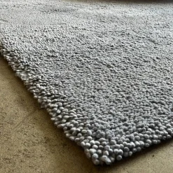 Longbarn Teppiche|Teppich Basalt Low Schurwolle 054 Hellgrau Grau 240x370