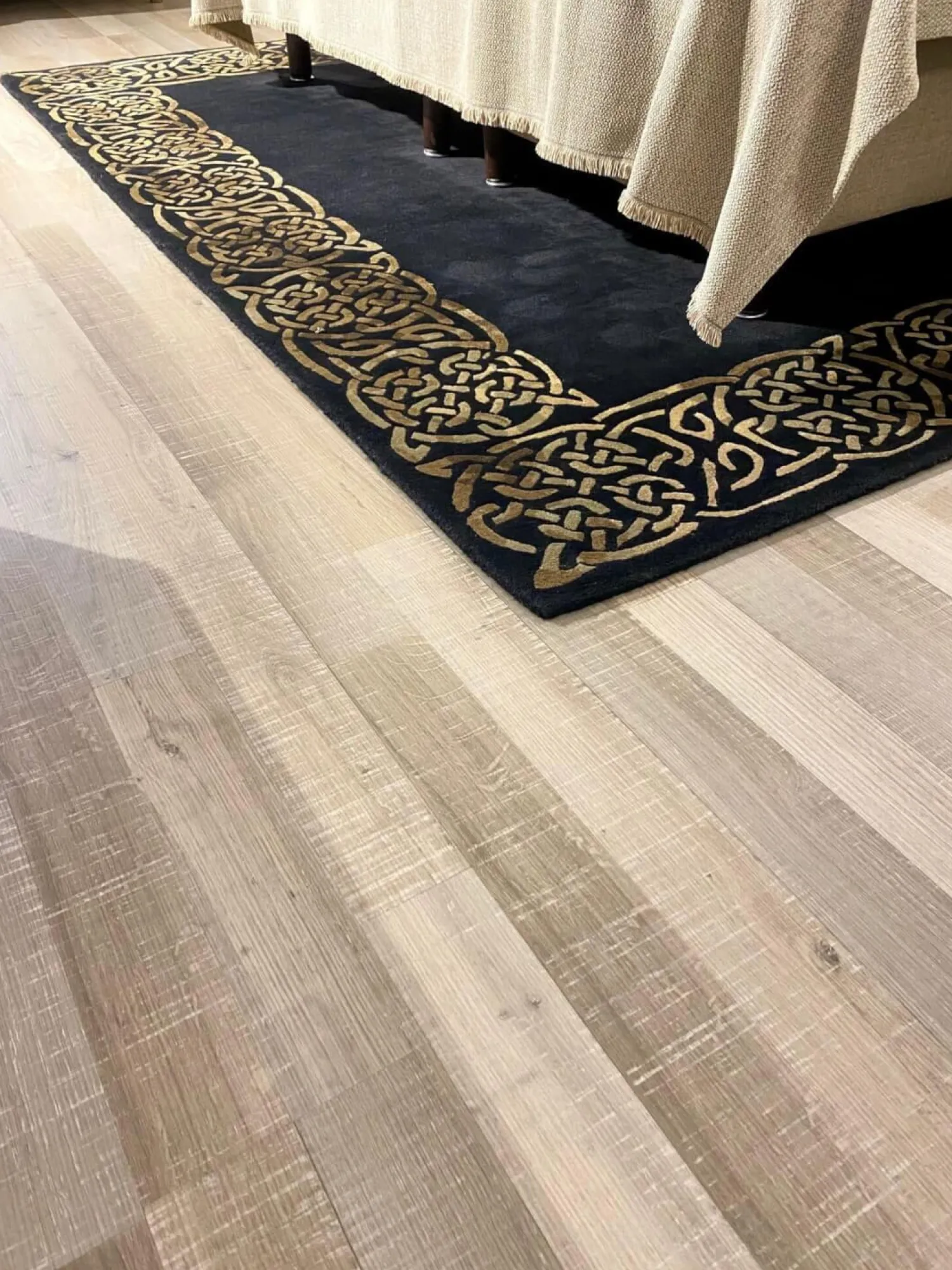 Rugs & Riches Teppiche|Teppich Century 170x240 Neuseelandwolle Schwarz Beige