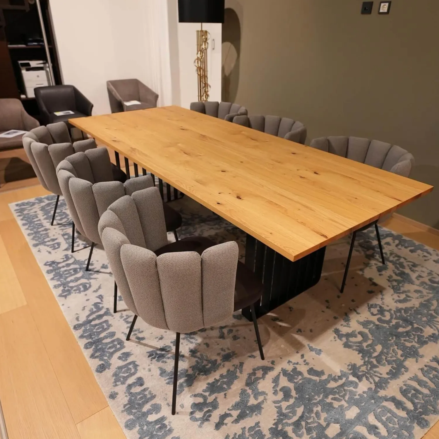 Domaniecki Teppiche|Teppich Disha Schurwolle Pflanzenfasern Stoff Ascot Creme Weiß Hellblau Handgeknüpft Ohne Tisch Sowie Ohne Stühle