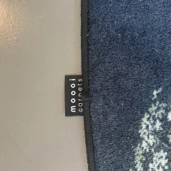 Moooi Teppiche|Teppich Eden Queen Dm 350 100% Polyamid Schwarz Rot Grün Gelb