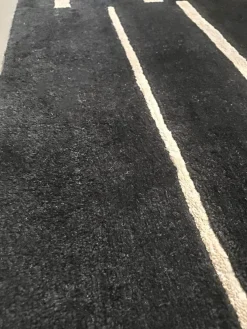 Domaniecki Teppiche|Teppich Raja Tibarto 100 Farbe G727C OCC White Schwarz Mit Weißen Linien