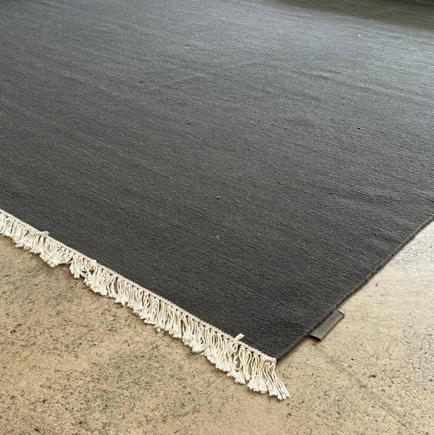 Kvadrat Teppiche|Teppich Vintage Kelim Plain Schurwolle Mit Fransen Grau 200x300