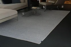 Kymo Teppiche|Teppich Wild Pitch Stoff White & Blue 4226