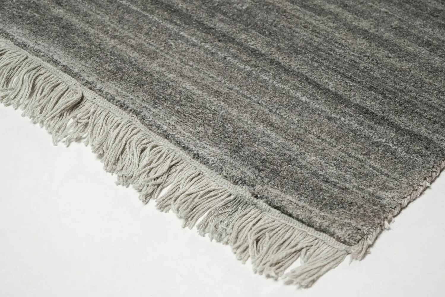 Living Carpets Teppiche|Teppich 250x200 Natural Wool Royal Grau mit FRansen