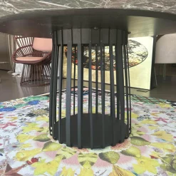 Janua Esstische|Tisch BC 07 Basket Platte Stein Rosso Lepanto Schwarz Rot Streben Tiefschwarz Schwarz Mit Drehteller Lazy Susan