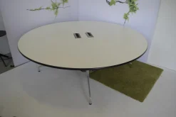 Vitra Schreibtische & Sekretäre|Esstische|Tisch Eames Segmented Table Hartbelag Weiß Kunststoffkante Schwarz Gestell Chrom