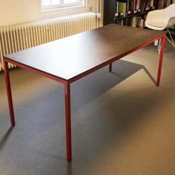 Tecta Esstische|Tisch M 38 Platte Eternit Anthrazit Geölt Gestell Stahlrohr Pulverbeschichtet Rot