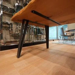 ASCO Esstische|Tisch Nightingale Platte Eiche Massiv Gebürstet Und Geölt Gestell Metallfüße Aus Stahl