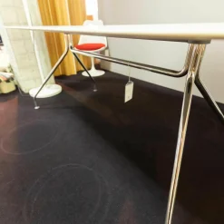 Wilkhahn Esstische|Tisch Occo 222 90 HPL Vollkern Weiß Gestell Glanzverchromt