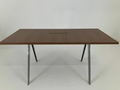 Brunner Schreibtische & Sekretäre|Tisch Ray Table Flex 9811/0 Platte Furnier Amerikanischer Nussbaum Gestell Aluminium Poliert