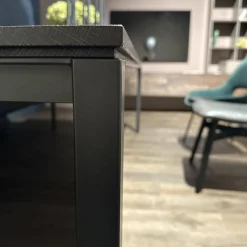 Janua Esstische|Tisch S600 Platte Eiche Geräuchert Anthrazit Geölt Und Gebürstet Gestell Rohstahl Lasur Double Brand Color Schwarz