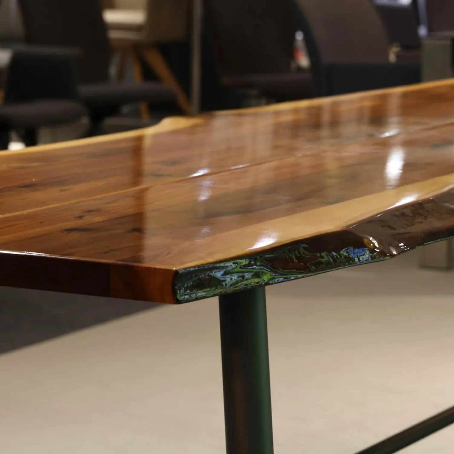 Bert Plantagie Esstische|Tisch Tane Brown Platt Expoy Noten Noes Gestell Feinstrukur Braun Kohl